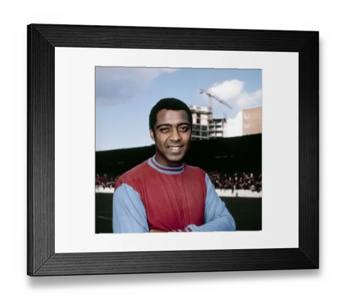 Framed Print : West Ham United footballer John Charles July 1968 Framed Print : West Ham United footballer John Charles July 1968