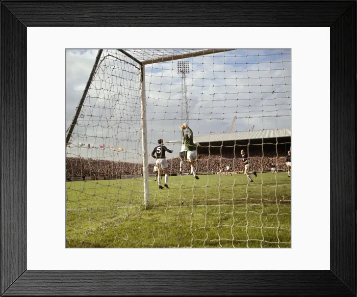 Framed Print : Tottenham Hotspur goalkeeper Pat Jennings makes a save during their English League Framed Print : Tottenham Hotspur goalkeeper Pat Jennings makes a save during their English League