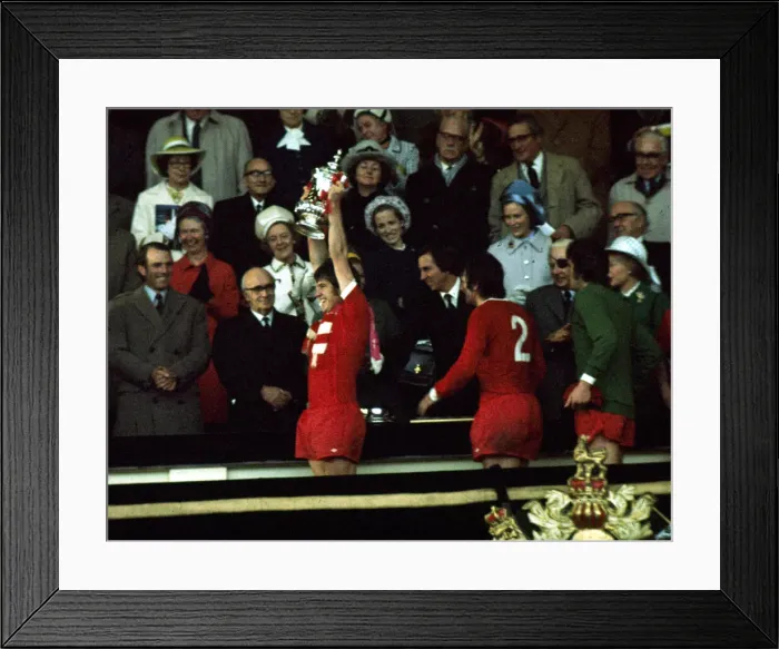 Framed Print : FA Cup Final at Wembley Stadium Liverpool 3 v Newcastle United 0 Captain