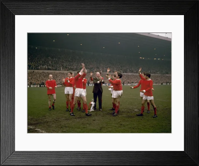 Framed Print : Manchester United players celebrate their League Championship win with manager Matt Busby