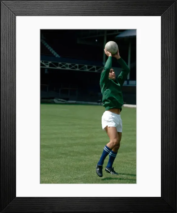 Framed Print : Leicester City goalkeeper Peter Shilton during a training session July 1971 Framed Print : Leicester City goalkeeper Peter Shilton during a training session July 1971