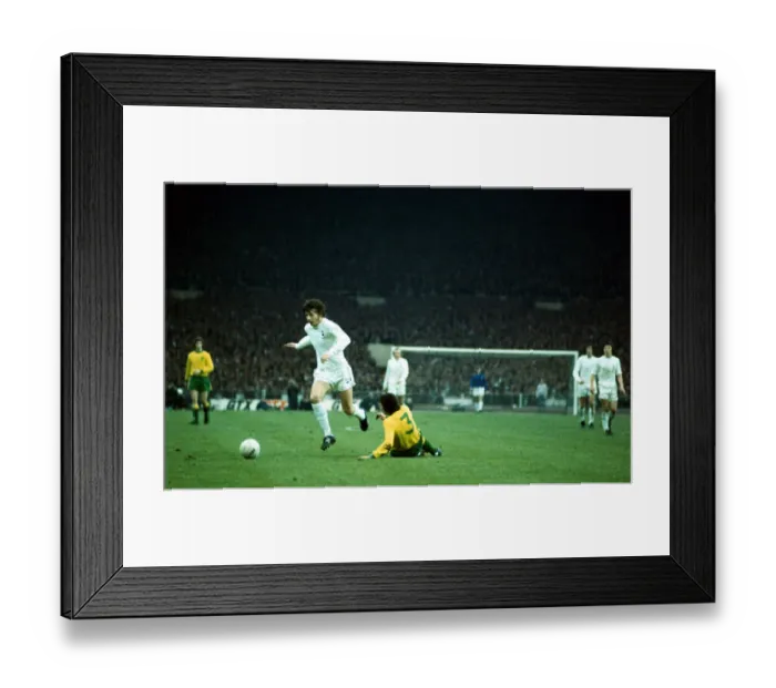 Framed Print : League Cup Final at Wembley Stadium Tottenham Hotspur 1 v Norwich City 0