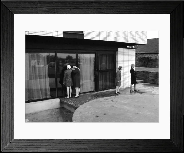 Framed Print : Trippers and fans looking round George Bests luxury home in Blossom Lane, Bramhall Framed Print : Trippers and fans looking round George Bests luxury home in Blossom Lane, Bramhall