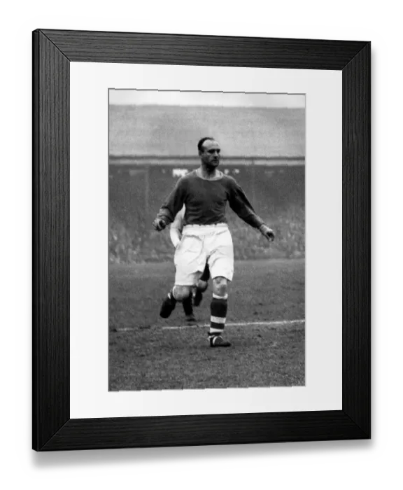 Framed Print : Liverpool footballer Ray Lambert in action. 7th April 1947