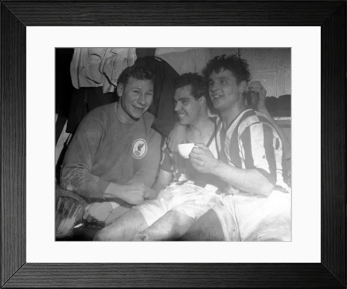 Framed Print : FA Cup Fourth Round match at St Georges Lane. Worcester City 2 v Liverpool 1 Framed Print : FA Cup Fourth Round match at St Georges Lane. Worcester City 2 v Liverpool 1