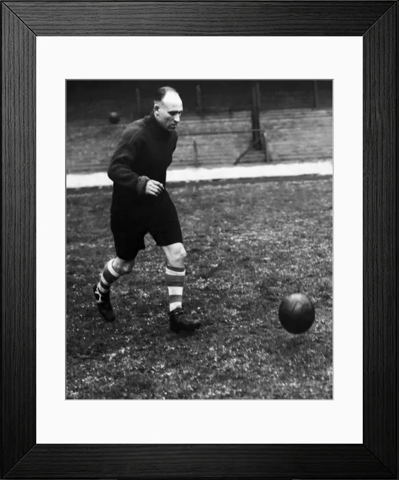 Framed Print : Liverpool footballer Ray Lambert during a training session. 25th April 1950 Framed Print : Liverpool footballer Ray Lambert during a training session. 25th April 1950