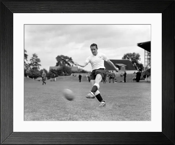 Framed Print : Tottenham Hotspur footballer Dave Mackay in training August 1961 Framed Print : Tottenham Hotspur footballer Dave Mackay in training August 1961