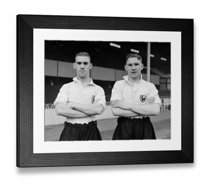 Framed Print : Tottenham Hotspurs footballers Bill Nicholson (left) and Fred Sargent