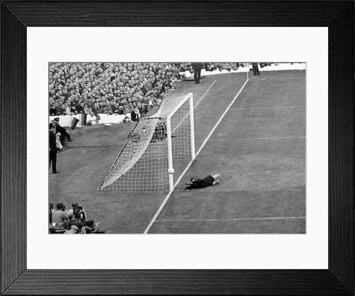 Framed Print : Football World Cup 1966 23 July 1966 West Germany v Russia Yashin