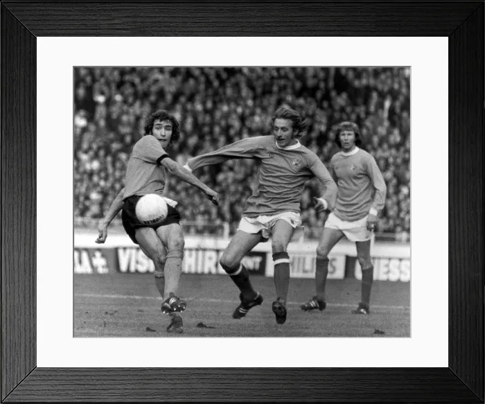 Framed Print : 1974 League Cup Final at Wembley Stadium. Wolverhampton Wanderers 2 v Manchester Framed Print : 1974 League Cup Final at Wembley Stadium. Wolverhampton Wanderers 2 v Manchester