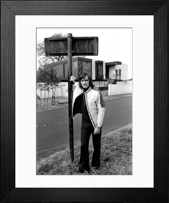 Framed Print : George Bests says farewell to his luxury home in Blossom Lane, Bramhall, Cheshire