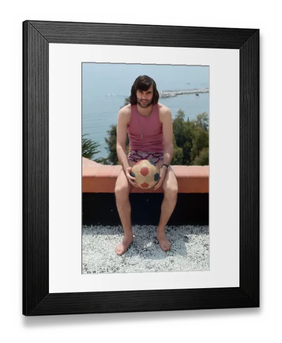 Framed Print : Footballer George Best celebrates his 26th birthday in Marbella Framed Print : Footballer George Best celebrates his 26th birthday in Marbella