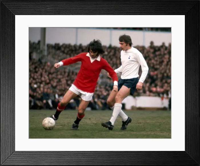 Framed Print : English League Division One match at White Hart Lane Tottenham Hotspur 2 v