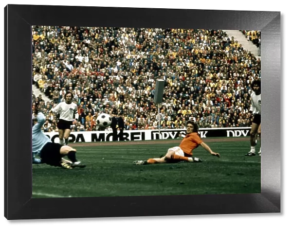 Rep of Holland tries a shot at goal during the 1974 World Cup Final
