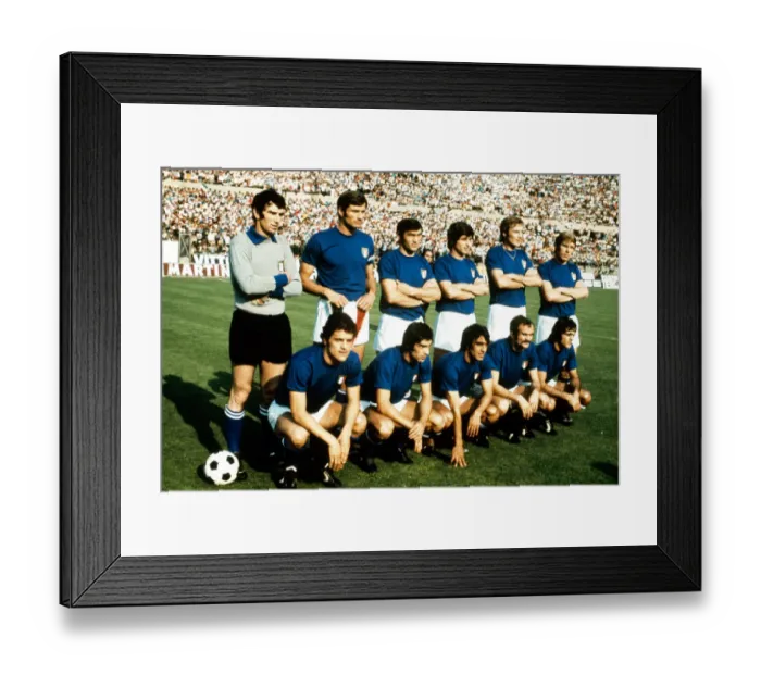Framed Print : International friendly football match in Rome Italy 2 v England 0 The Italian