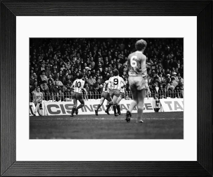 Framed Print : English League Division One match. Stoke City 1 v Liverpool 1. October 1982 MF09-05-107