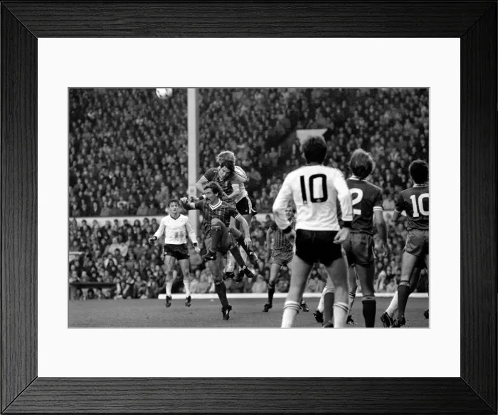 Framed Print : English League Division One match at Anfield. Liverpool 0 v Manchester United 0 Framed Print : English League Division One match at Anfield. Liverpool 0 v Manchester United 0