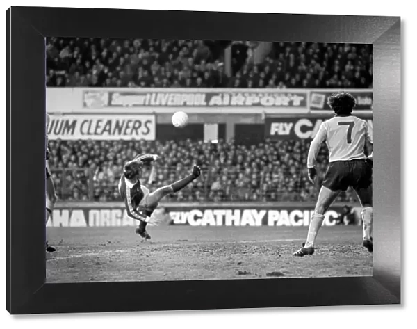 Everton 1 v. Arsenal 2. Division One Football. January 1981 MF01-06-020