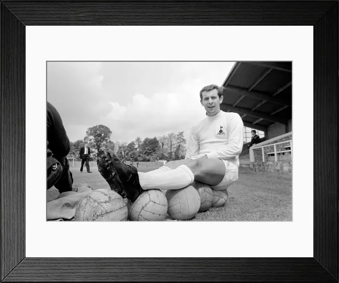Framed Print : Tottenham Hotspur team training in preparation for their upcoming FA Cup final match Framed Print : Tottenham Hotspur team training in preparation for their upcoming FA Cup final match