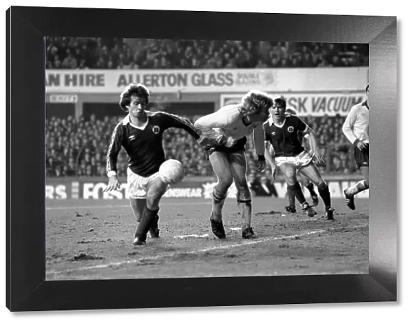 Everton 1 v. Arsenal 2. Division One Football. January 1981 MF01-06-026