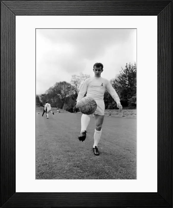 Framed Print : Tottenham Hotspur team training in preparation for their upcoming FA Cup final match Framed Print : Tottenham Hotspur team training in preparation for their upcoming FA Cup final match