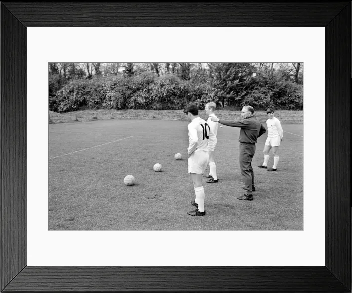 Framed Print : Tottenham Hotspur team training in preparation for their upcoming FA Cup final match Framed Print : Tottenham Hotspur team training in preparation for their upcoming FA Cup final match