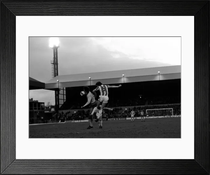 Framed Print : Stoke 1 v. Arsenal 1. Division One Football. Febuary 1981 MF01-23-018 Framed Print : Stoke 1 v. Arsenal 1. Division One Football. Febuary 1981 MF01-23-018