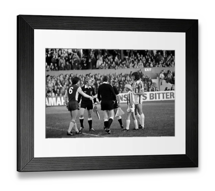 Framed Print : English League Division One match. Stoke City 0 v Aston Villa 3 Framed Print : English League Division One match. Stoke City 0 v Aston Villa 3