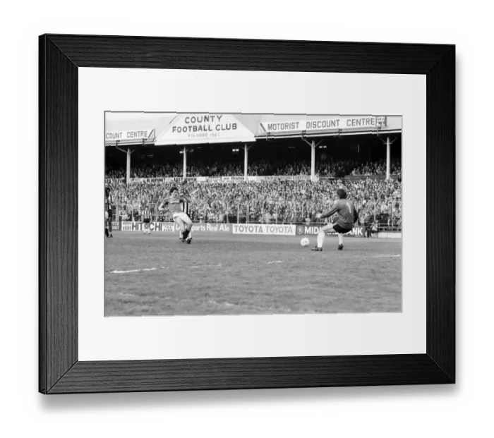 Framed Print : English League Division One match. Notts County 3 v Manchester United 2 Framed Print : English League Division One match. Notts County 3 v Manchester United 2
