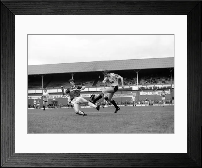 Framed Print : English League Division One match. Everton 1 v Ipswich Town 1. May 1983 MF11-28-123 Framed Print : English League Division One match. Everton 1 v Ipswich Town 1. May 1983 MF11-28-123