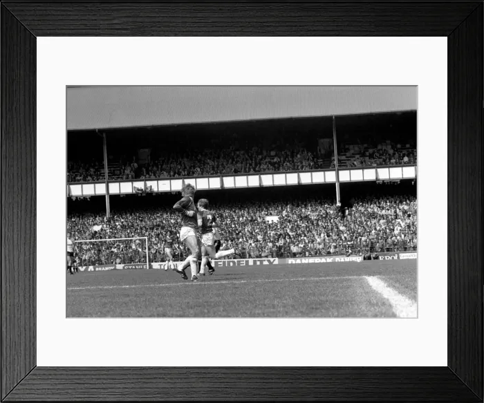 Framed Print : English League Division One match. Everton 1 v Ipswich Town 1. May 1983 MF11-28-113 Framed Print : English League Division One match. Everton 1 v Ipswich Town 1. May 1983 MF11-28-113