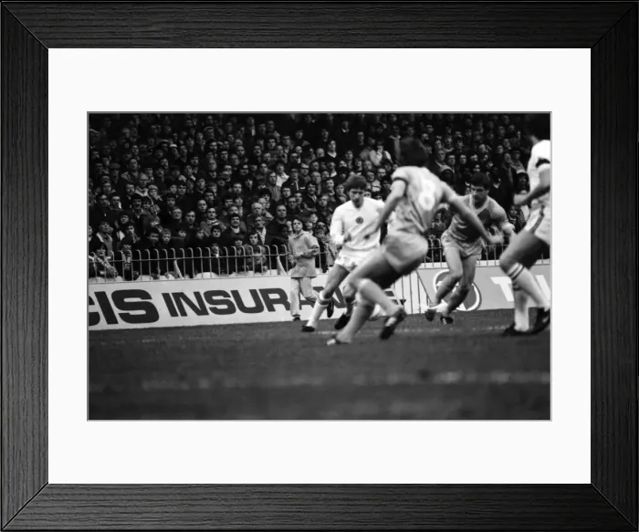 Framed Print : English League Division One match. Manchester City 1 v Aston Villa 0