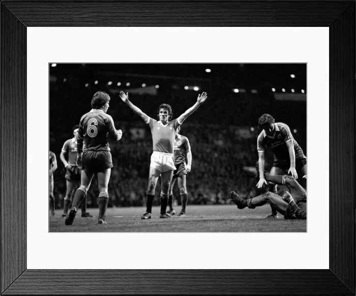 Framed Print : English League Division One match at Old Trafford. Manchester United 2 v Brighton 0 Framed Print : English League Division One match at Old Trafford. Manchester United 2 v Brighton 0