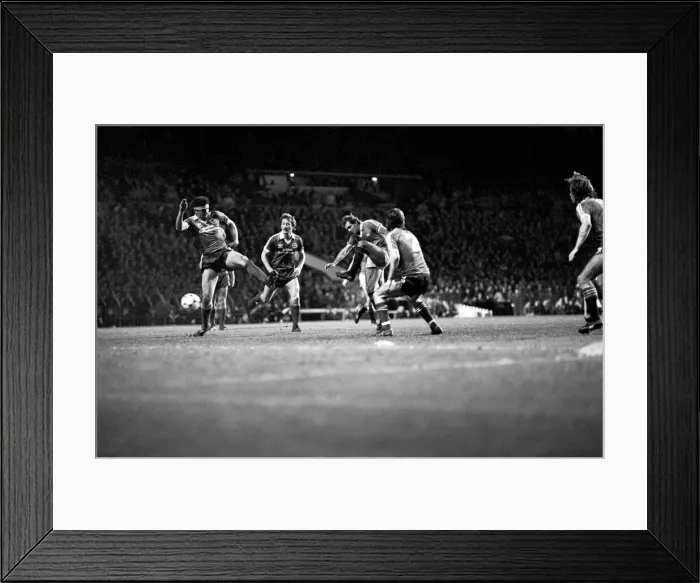 Framed Print : English League Division One match at Old Trafford. Manchester United 2 v Brighton 0