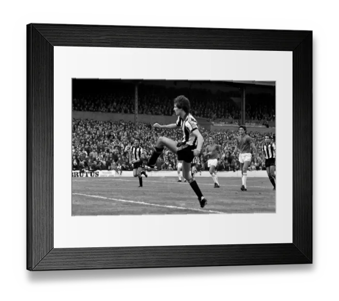 Framed Print : Barnsley 1 v. Newcastle United 0. Division Two Football. 17 / 10 / 1981 Framed Print : Barnsley 1 v. Newcastle United 0. Division Two Football. 17 / 10 / 1981