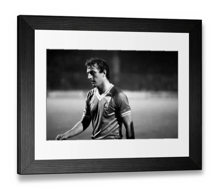 Framed Print : English FA Cup Third round match at Maine Road. Manchester City 3 v Cardiff City 1