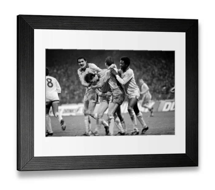 Framed Print : English FA Cup Third round match at Maine Road. Manchester City 3 v Cardiff City 1