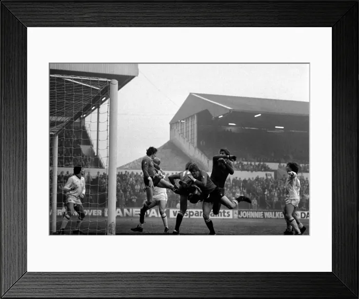 Framed Print : English League Division Two match at Elland Road. Leeds United 2 v Swansea City 0 Framed Print : English League Division Two match at Elland Road. Leeds United 2 v Swansea City 0