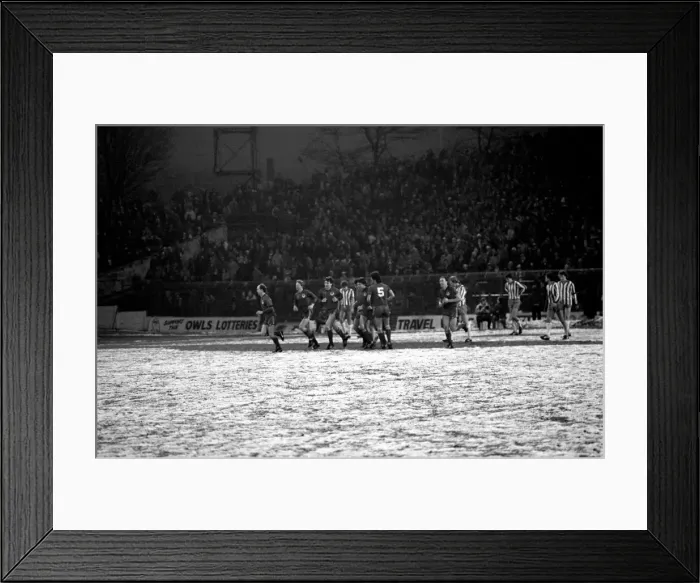 Framed Print : English League Division Two match. Sheffield Wednesday v Blackburn Rovers Framed Print : English League Division Two match. Sheffield Wednesday v Blackburn Rovers