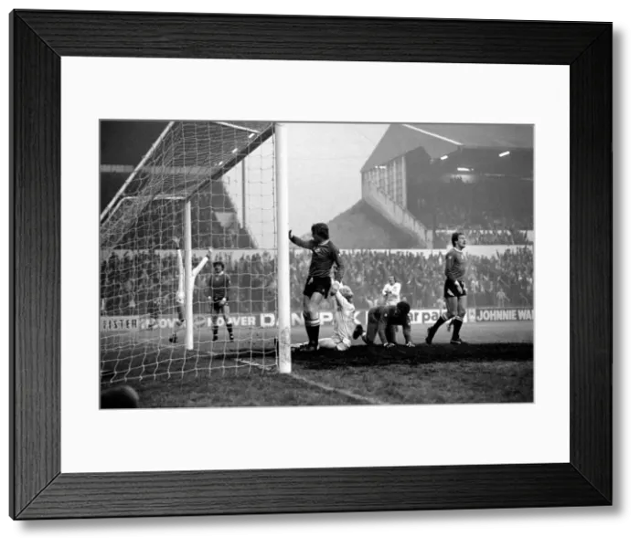 Framed Print : English League Division Two match at Elland Road. Leeds United 2 v Swansea City 0 Framed Print : English League Division Two match at Elland Road. Leeds United 2 v Swansea City 0