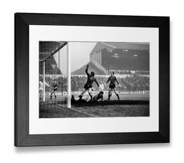 Framed Print : English League Division Two match at Elland Road. Leeds United 2 v Swansea City 0