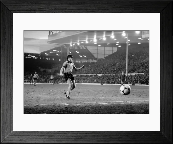 Framed Print : English League Division One match at Anfield. Liverpool 2 v Wolverhampton Wanderers 1
