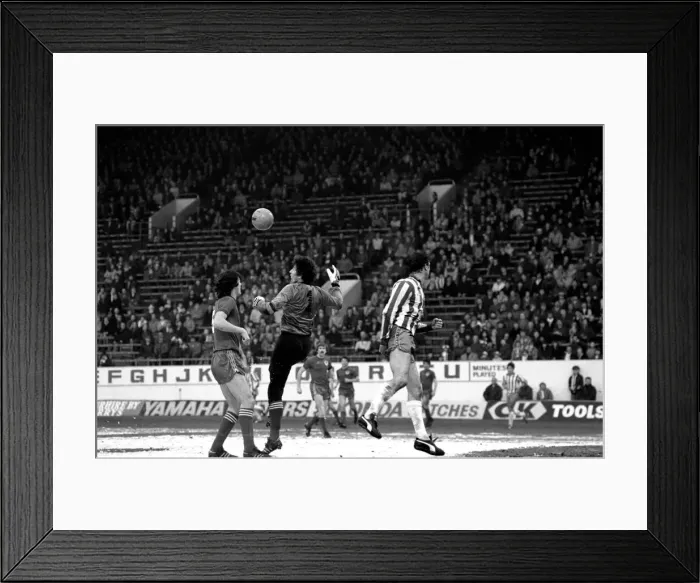 Framed Print : English League Division Two match. Sheffield Wednesday v Blackburn Rovers