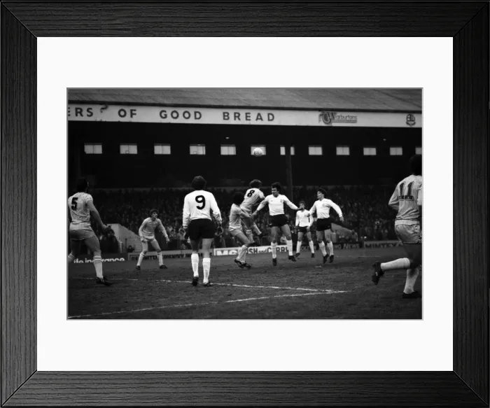 Framed Print : English League Division Two match. Bolton Wanderers 2 v Chelsea 2 Framed Print : English League Division Two match. Bolton Wanderers 2 v Chelsea 2