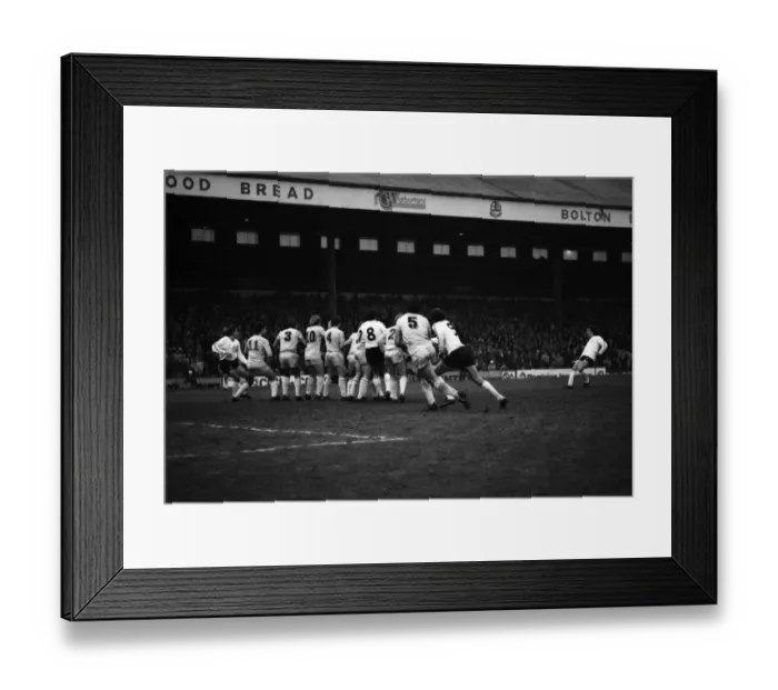 Framed Print : English League Division Two match. Bolton Wanderers 2 v Chelsea 2 Framed Print : English League Division Two match. Bolton Wanderers 2 v Chelsea 2