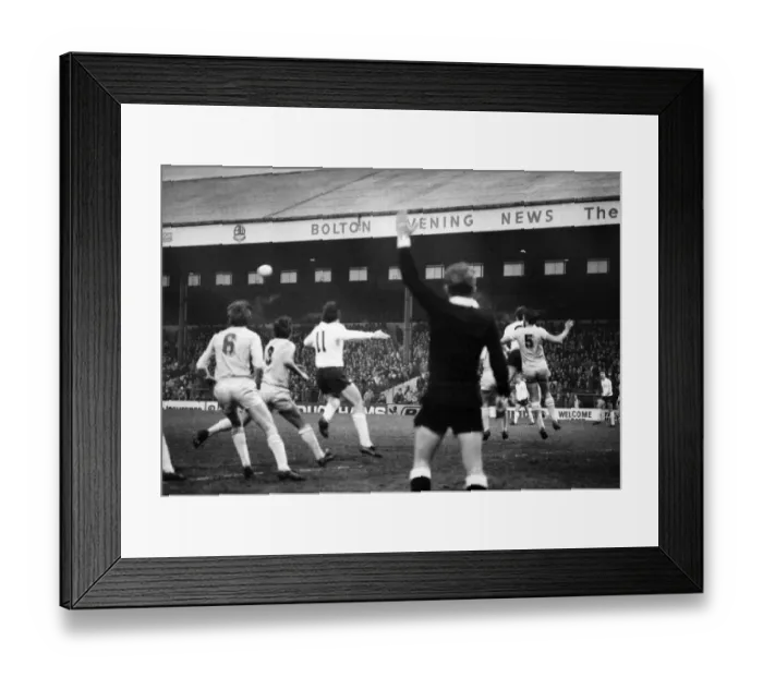 Framed Print : English League Division Two match. Bolton Wanderers 2 v Chelsea 2