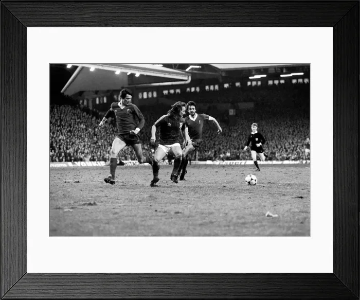 Framed Print : English League Division One match at Anfield. Liverpool 4 v Ipswich Town 0 Framed Print : English League Division One match at Anfield. Liverpool 4 v Ipswich Town 0