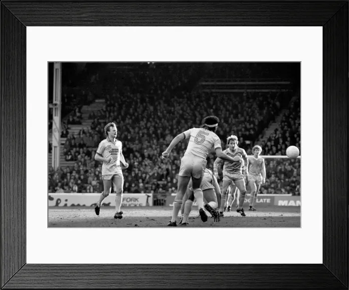 Framed Print : English League Division One match. Manchester City 4 v Brighton and Hove Albion 0