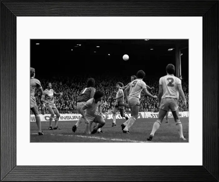 Framed Print : English League Division One match at Maine Road. Manchester City 0 v Birmingham City 0 Framed Print : English League Division One match at Maine Road. Manchester City 0 v Birmingham City 0