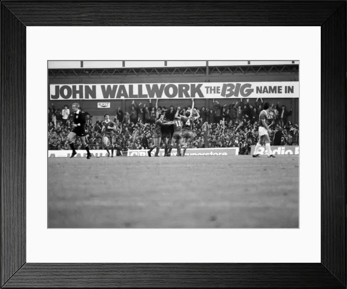 Framed Print : English League Division One match at Goodison Park. Everton 0 v Liverpool 5 Framed Print : English League Division One match at Goodison Park. Everton 0 v Liverpool 5